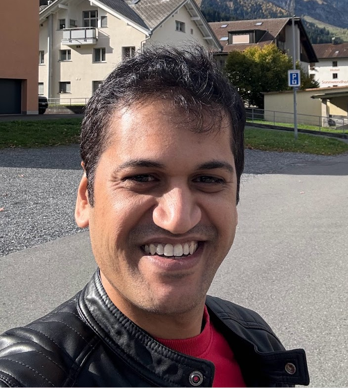 Aniket Kayande
